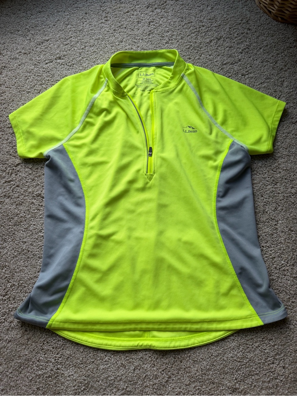 L.L. Bean women’s high visibility yellow outdoor quarter zip short sleeve MEDIUM